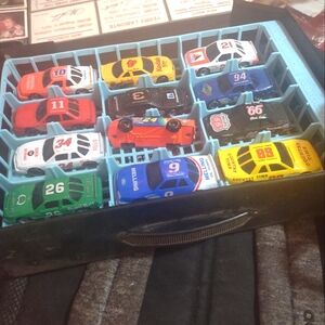 Vintage Colkectible Nascar Diecast Cars Wuth Year 1991 CHAMPION CASE.